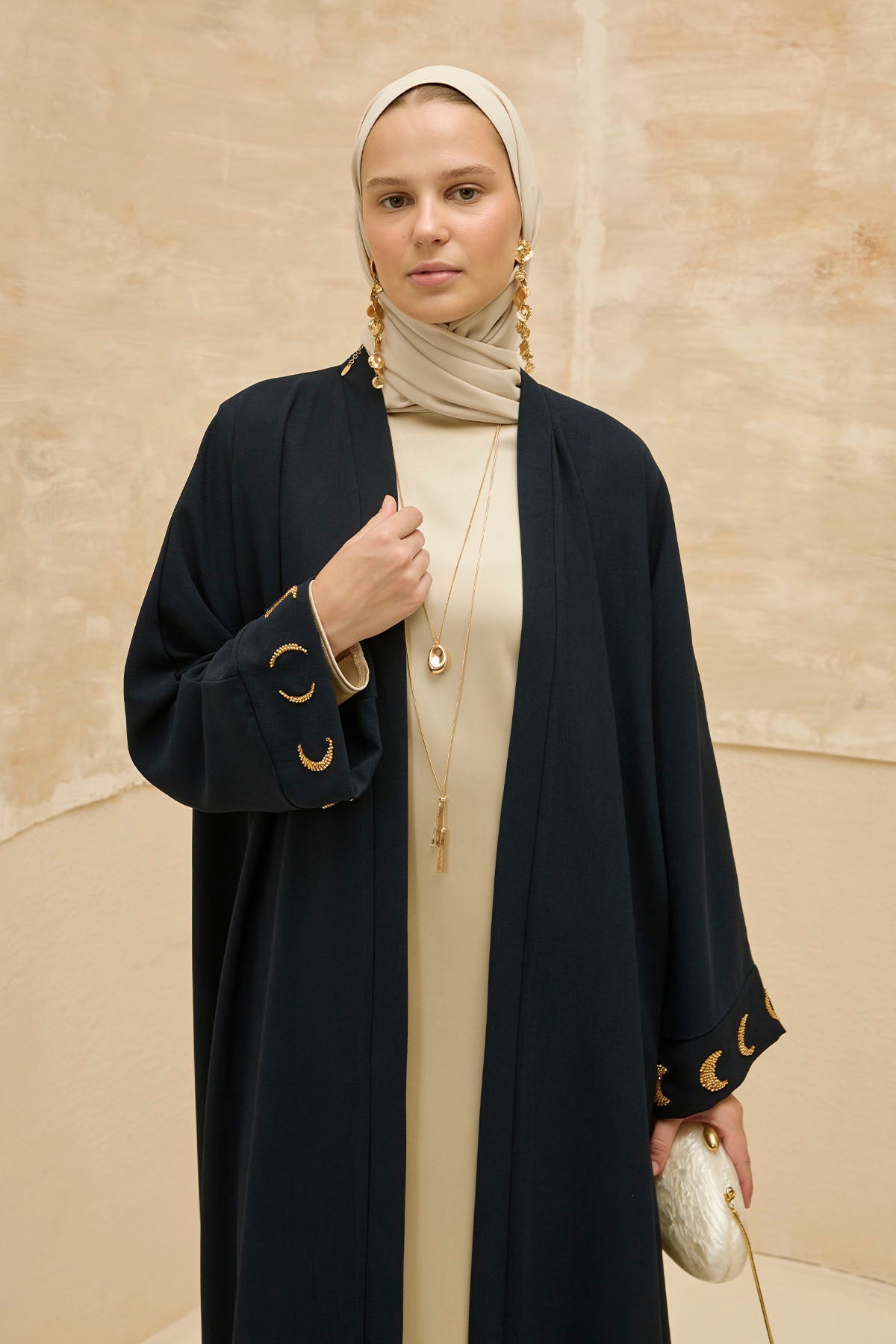 Ramazan Özel Gold Hilalin Evreleri ve Ay Yıldız İşlemeli Tesettür Uzun Lacivert Abaya