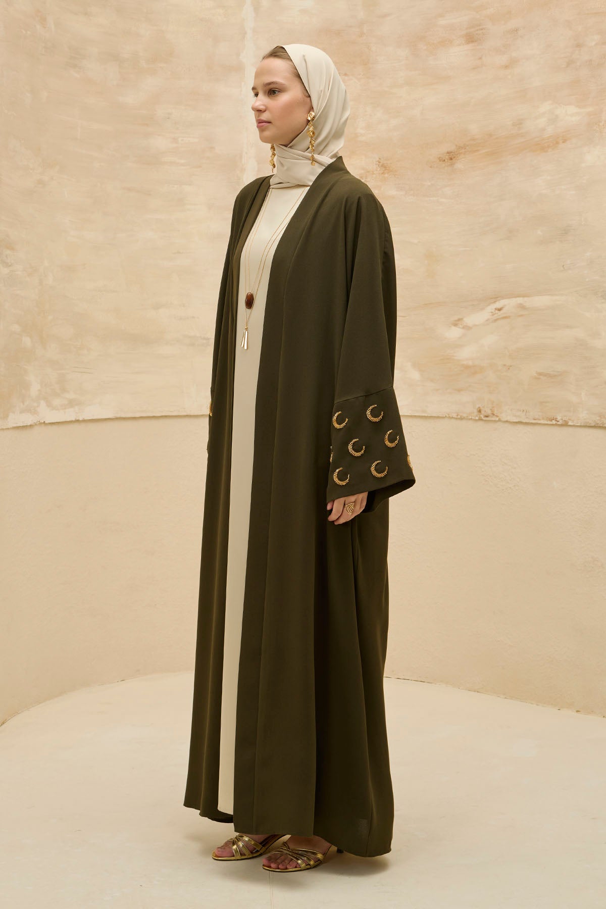 Ramazan Kerim Yazılı Gold Hilal İşlemeli Geniş Kol Uzun Haki Abaya