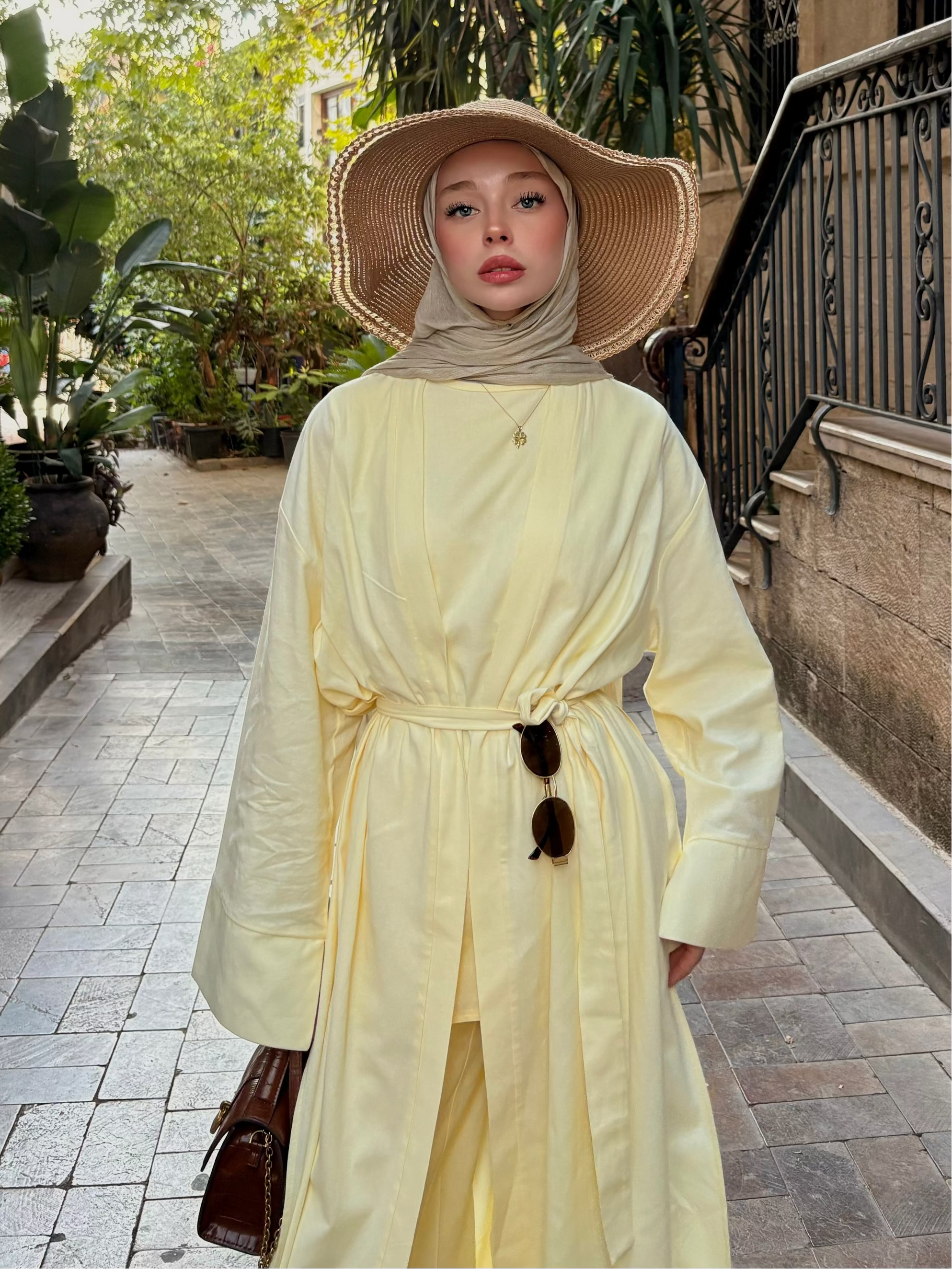 Keten Yırtmaçlı Abaya Nervür Pantolon Sarı Takım