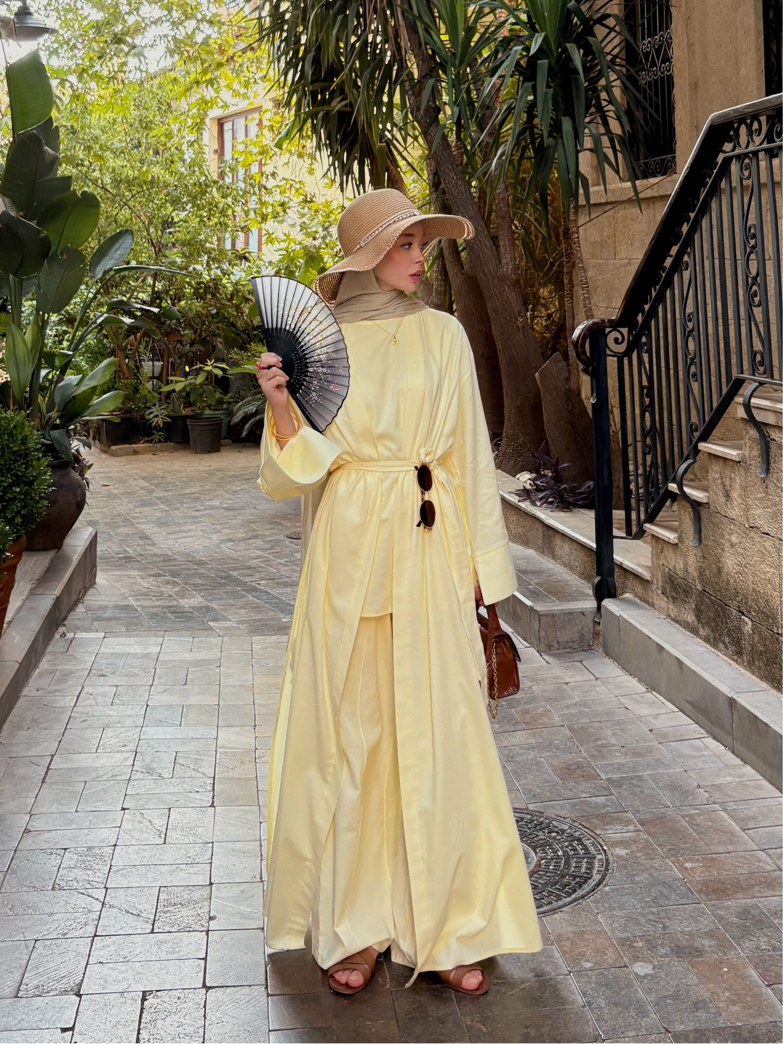 Keten Yırtmaçlı Abaya Nervür Pantolon Sarı Takım