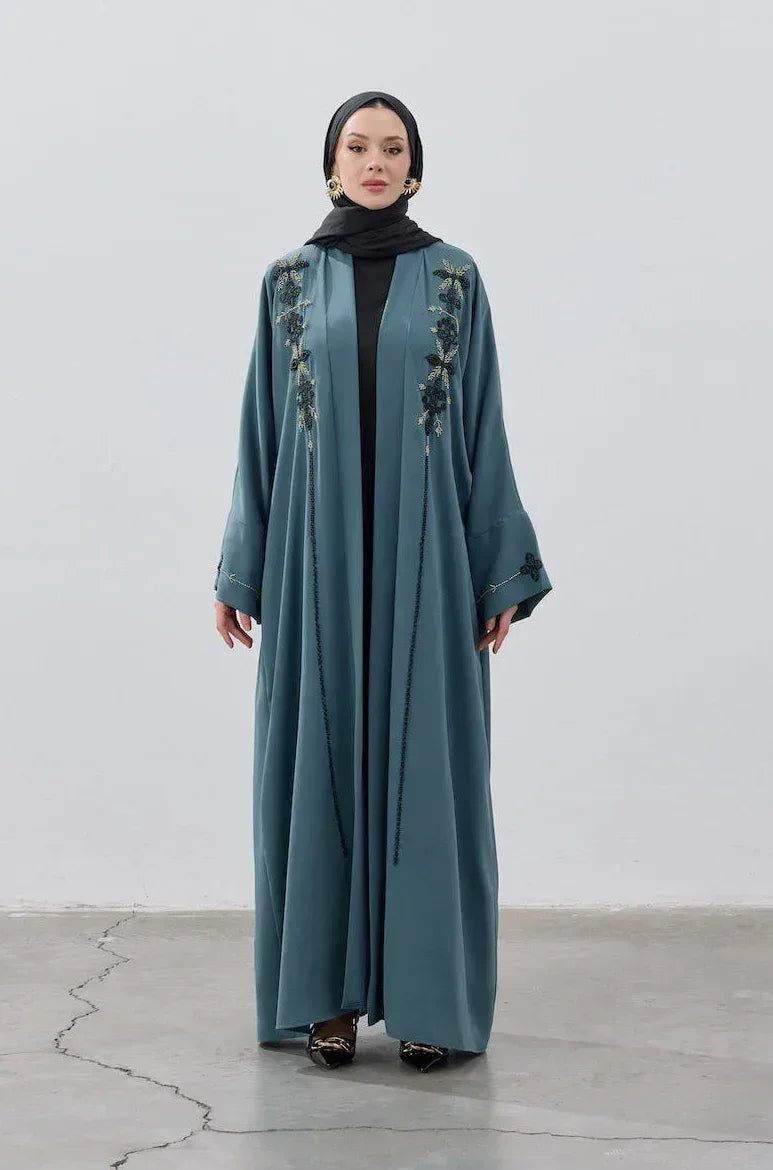 El İşlemeli Boncuk Detaylı Abaya - VIADEL Atelier