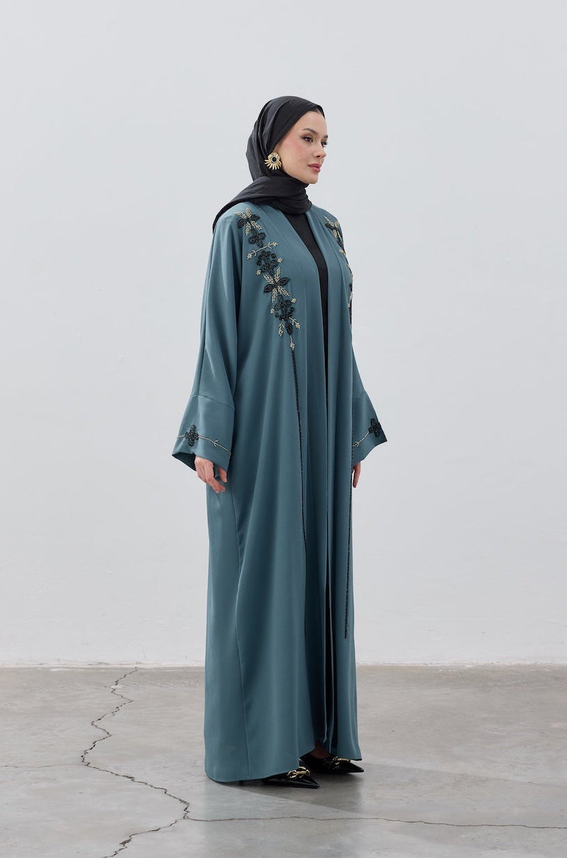El İşlemeli Boncuk Detaylı Abaya