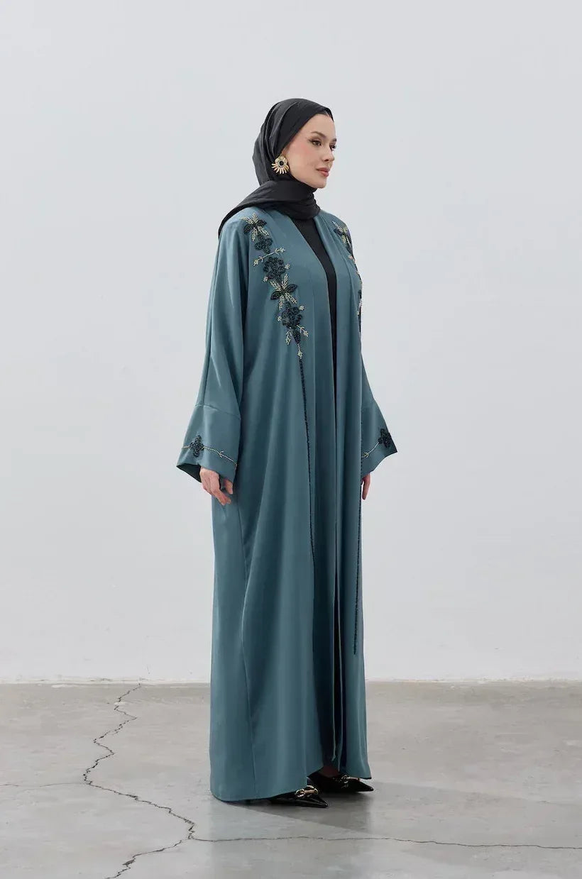 El İşlemeli Boncuk Detaylı Abaya - VIADEL Atelier