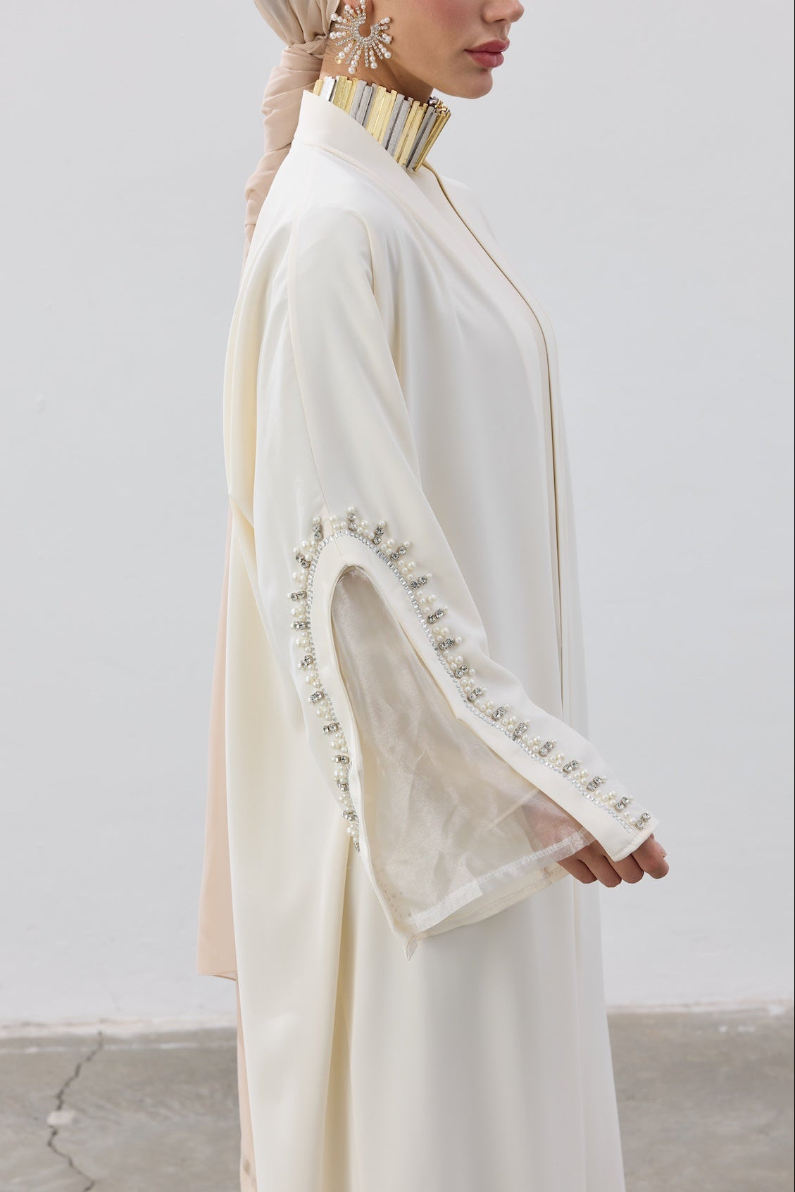 İnci Kol Detaylı Abaya