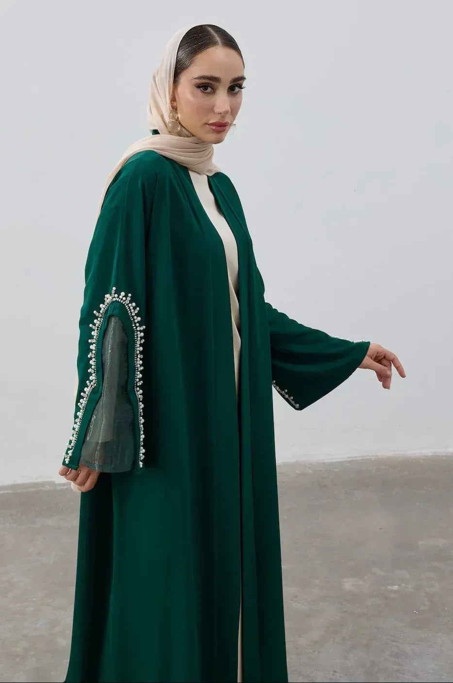İnci Kol Detaylı Abaya - VIADEL Atelier