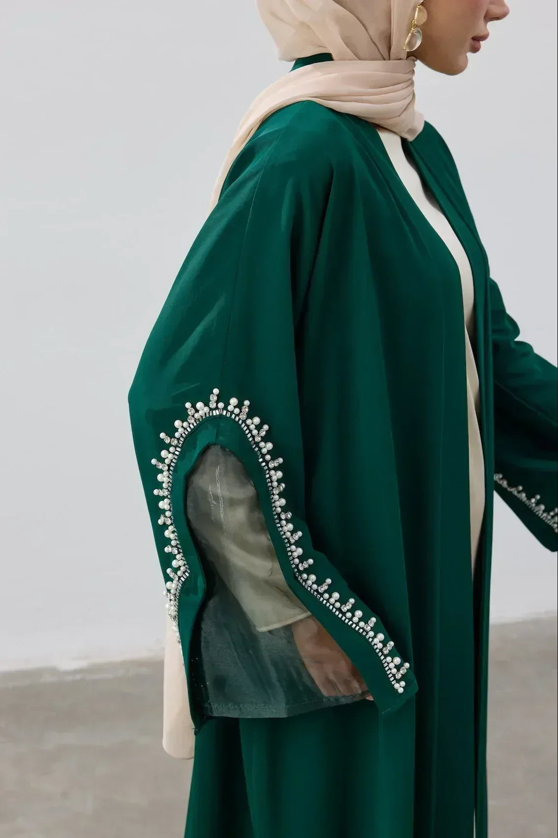 İnci Kol Detaylı Abaya - VIADEL Atelier