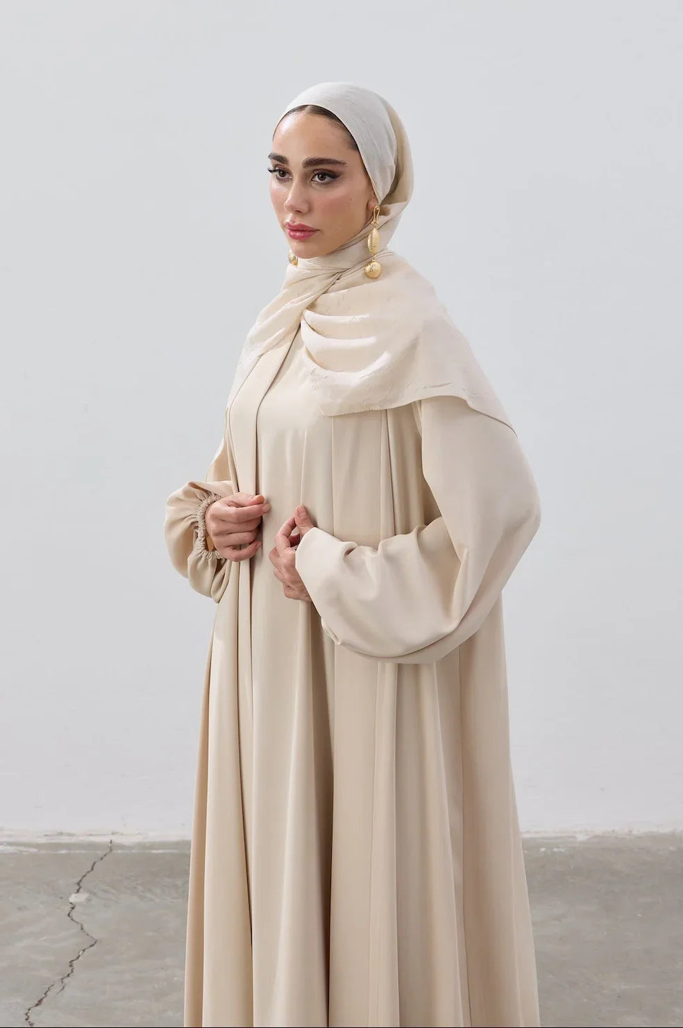 İkili Özel Dökümlü Abaya Takım