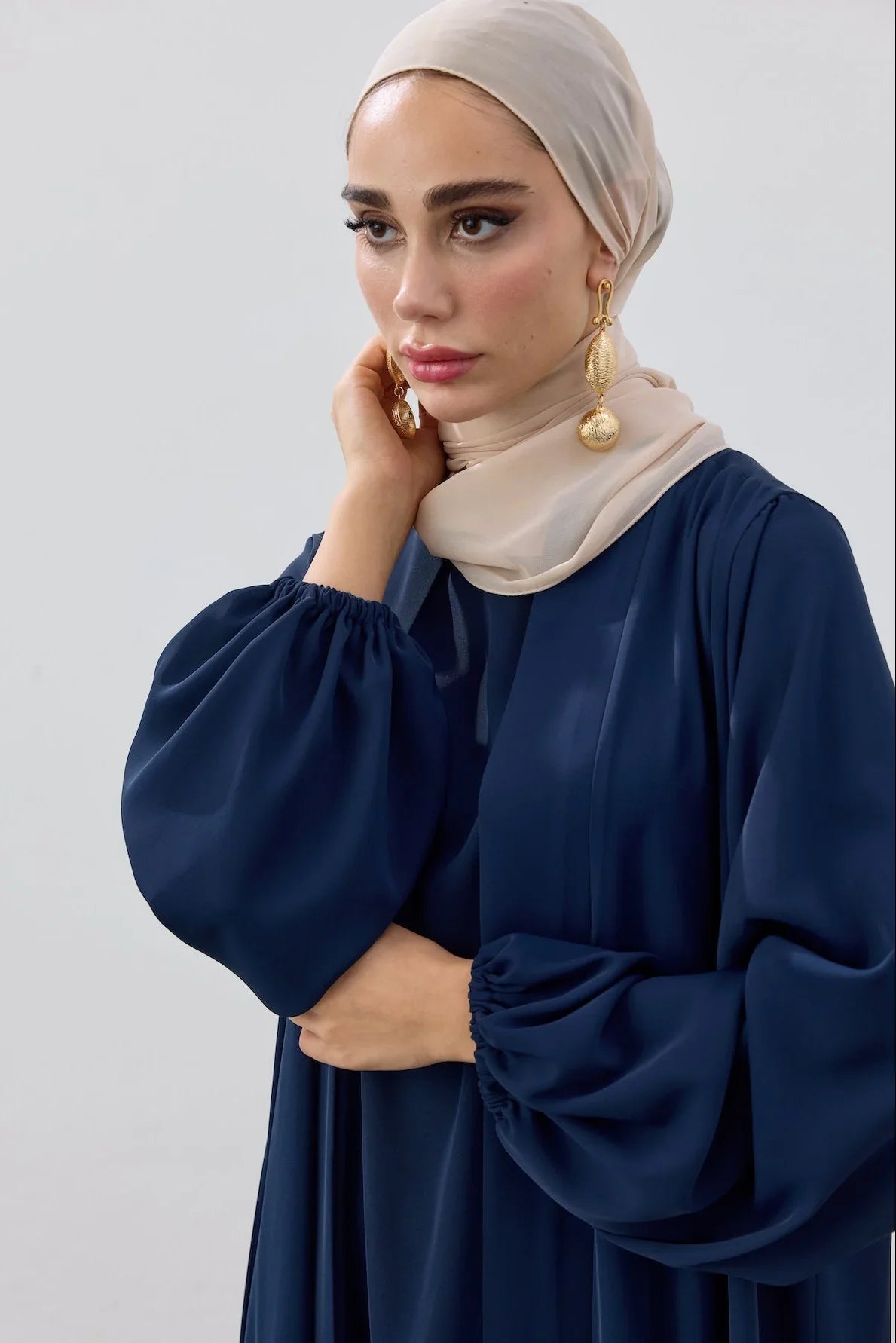 İkili Özel Dökümlü Abaya Takım