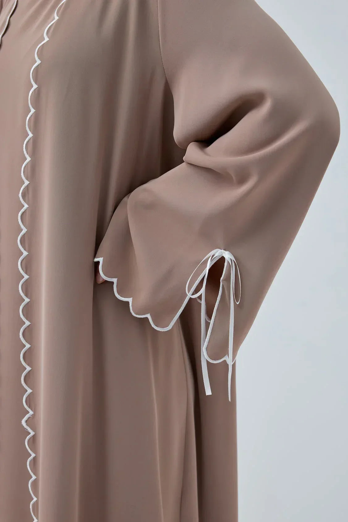 Lazer Nakışlı Abaya Takım - VIADEL Atelier