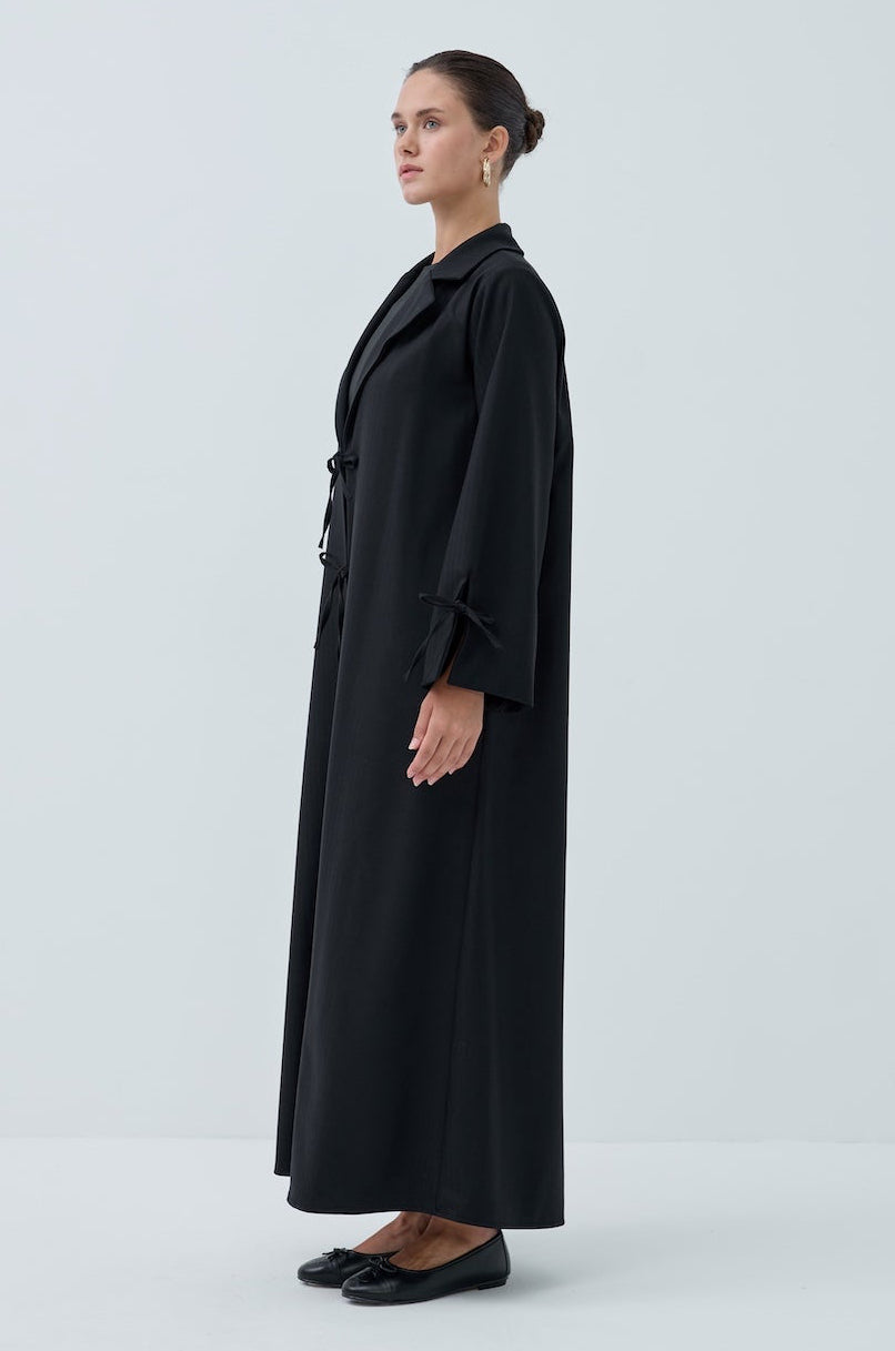 Ön Bağlamalı Abaya