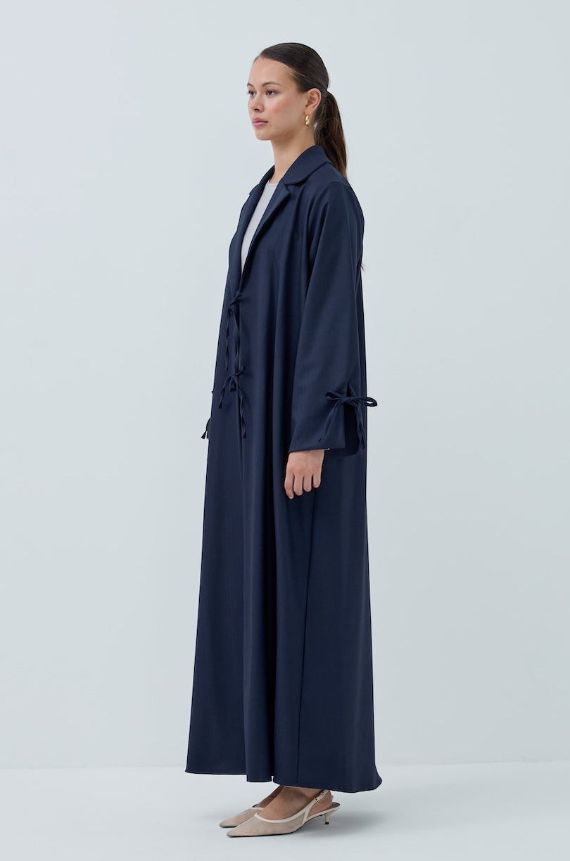 Ön Bağlamalı Abaya
