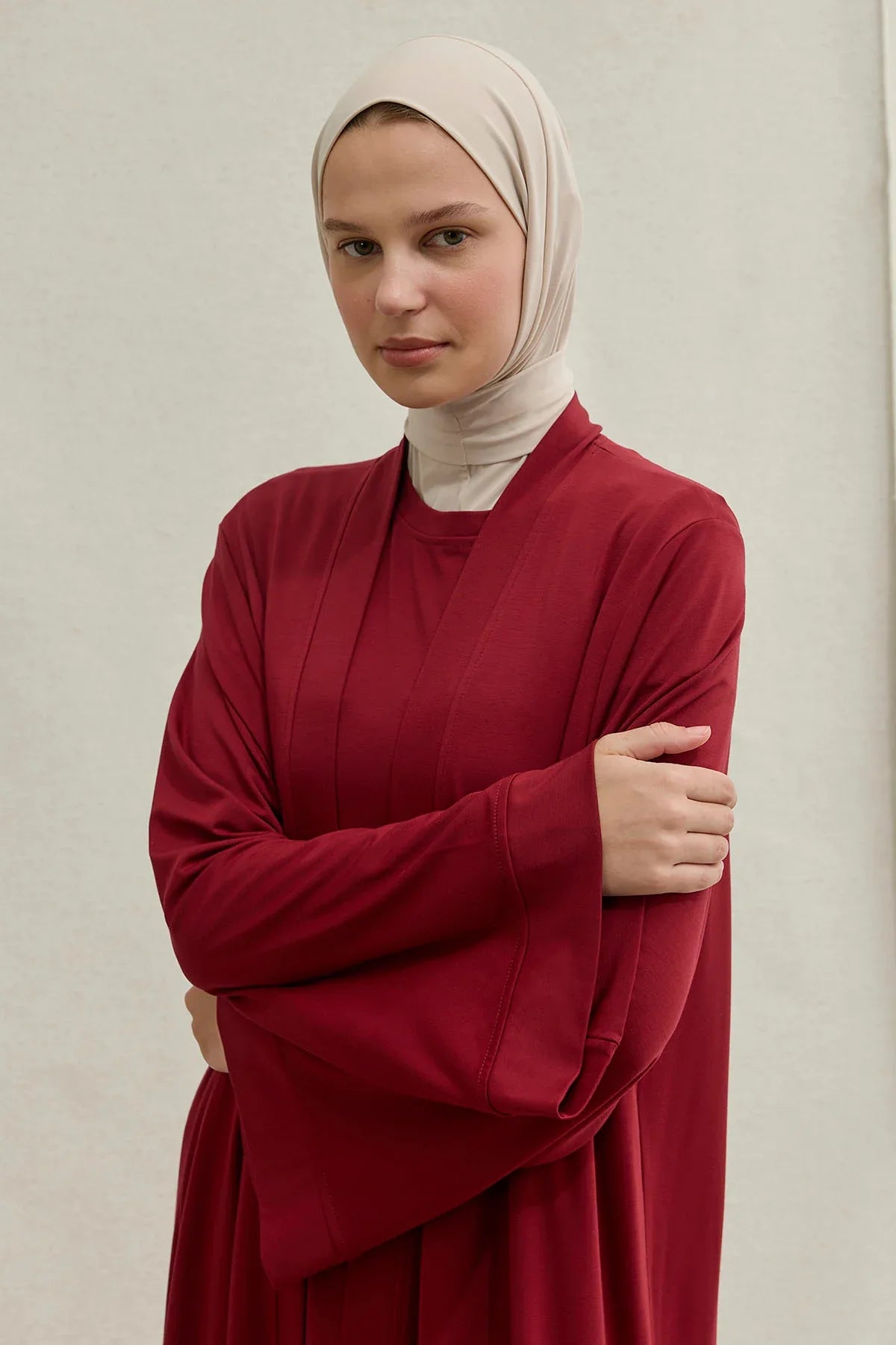 Active Modest Sport Wide Sleeve Burgundy Two-Piece Abaya Set