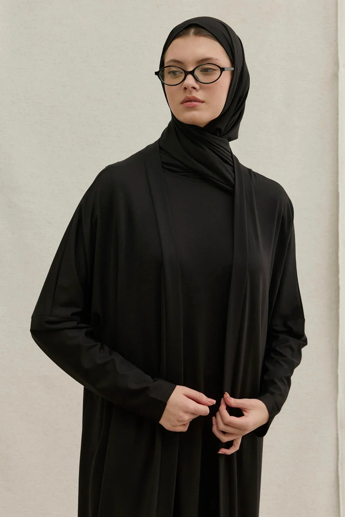 Active Modest Sport Black Two-Piece Abaya Set