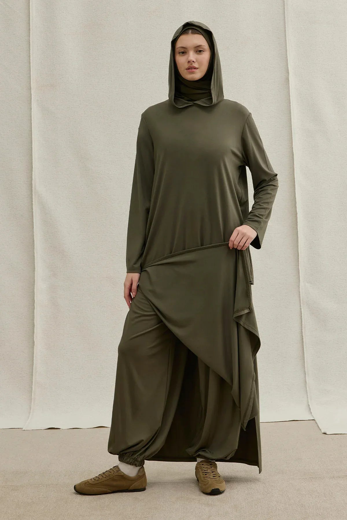 Active Modest Hooded Khaki Sportswear Set