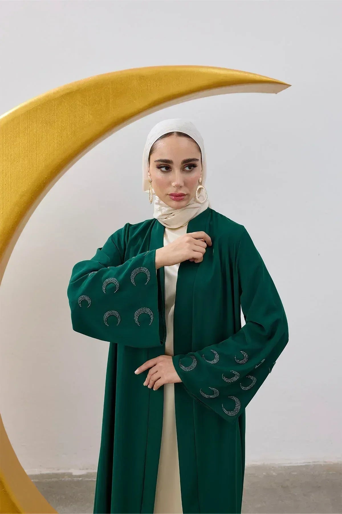 Boncuk Hilal Kol Detay Abaya - VIADEL Atelier