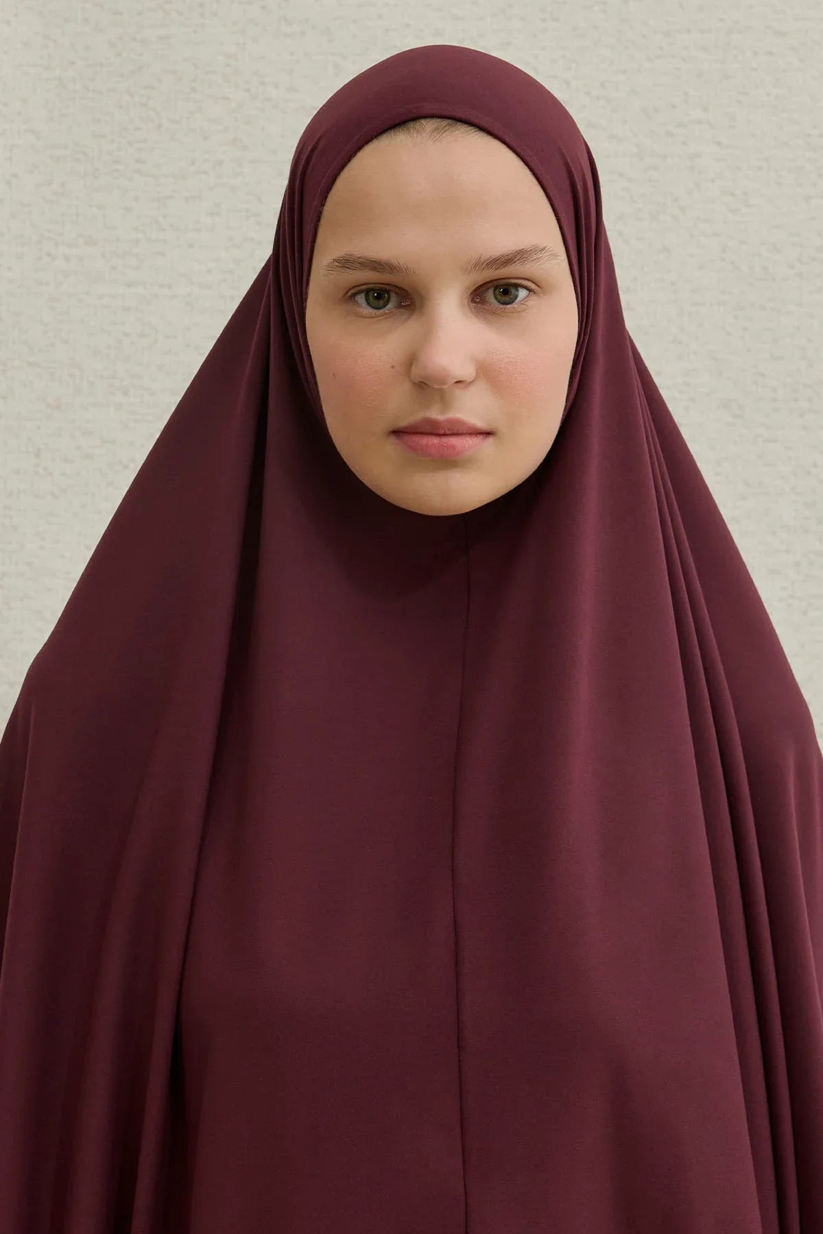 Harem Fluid Khimar Plum Two-Piece Set