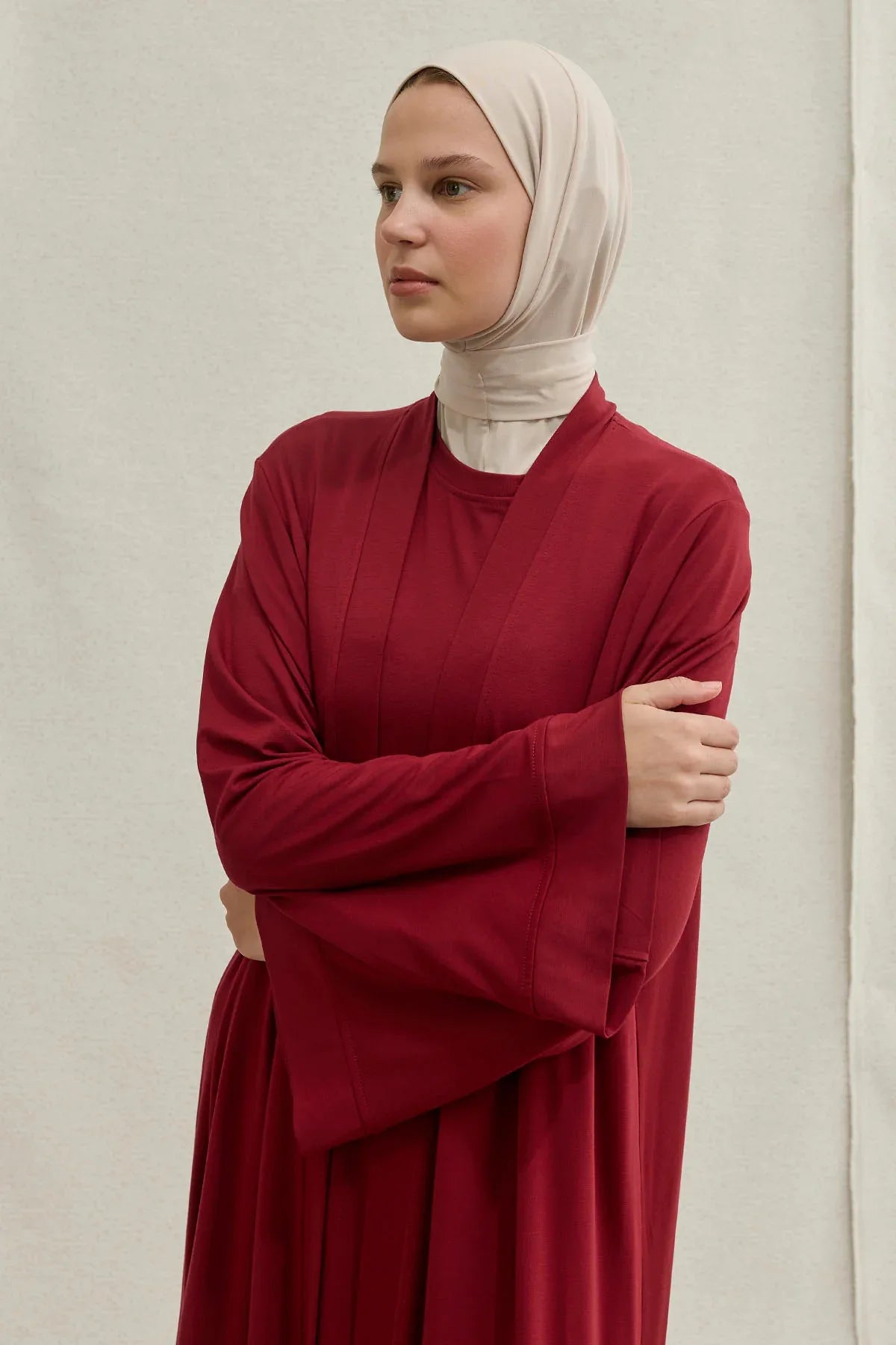 Active Modest Sport Wide Sleeve Burgundy Two-Piece Abaya Set