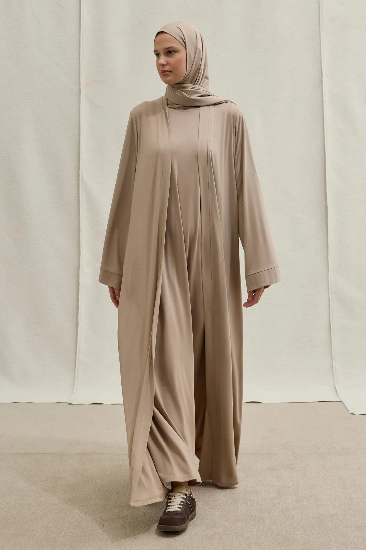 Active Modest Sport Wide Sleeve Mink Two-Piece Abaya Set