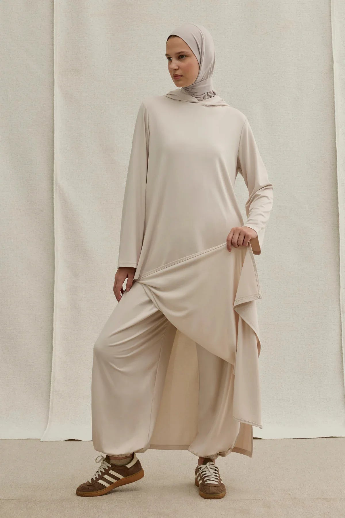 Active Modest Hooded Ecru Sportswear Set