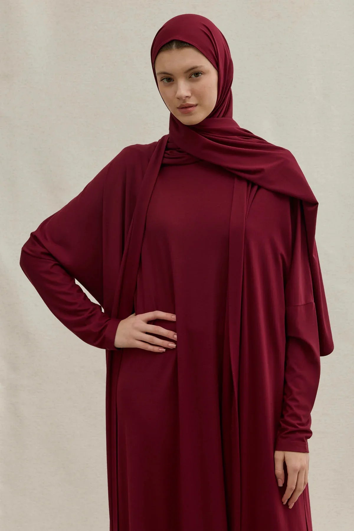 Active Modest Sports Burgundy Two-Piece Abaya Set