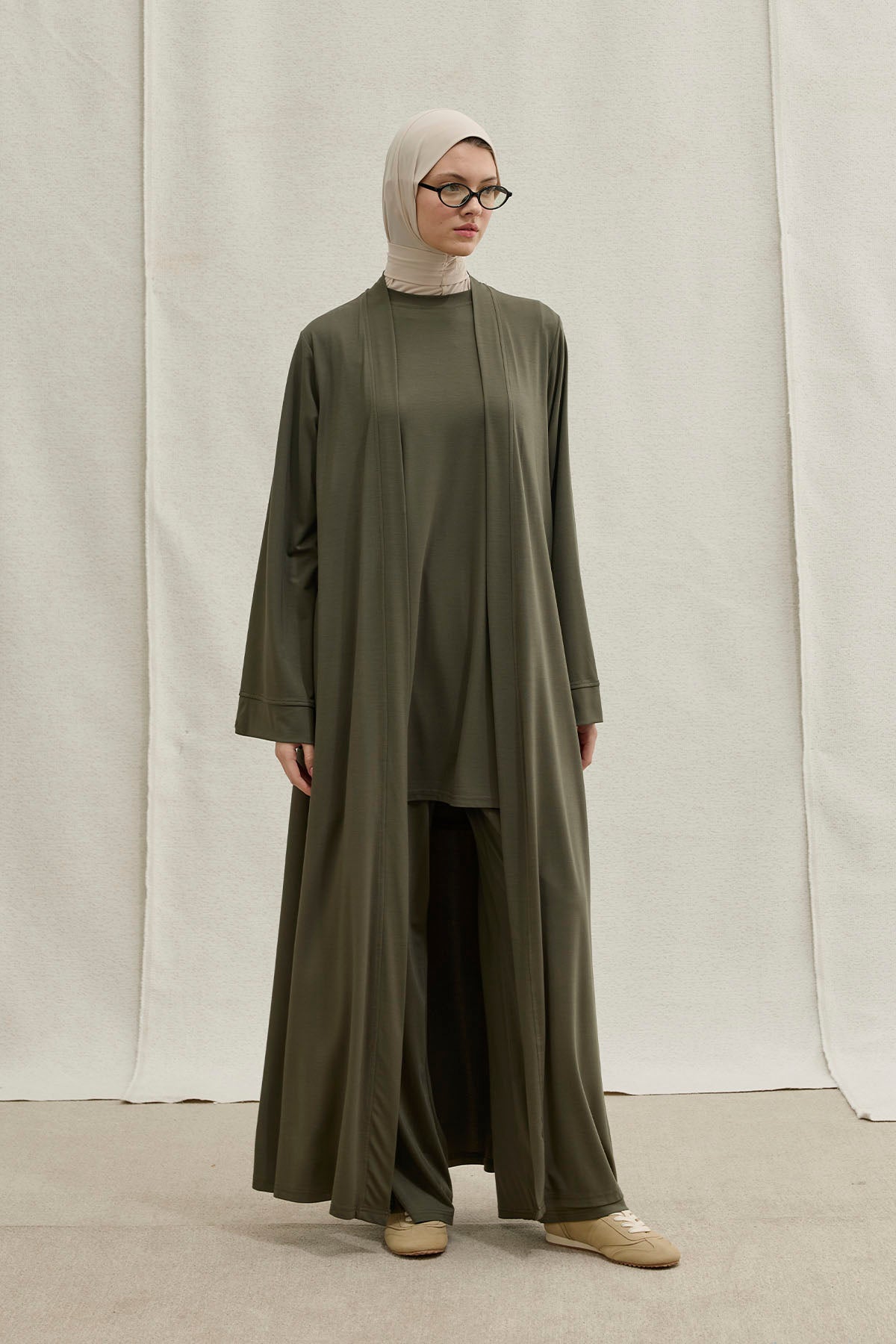 Actıve Modest Spor Haki Üçlü Abaya Takım