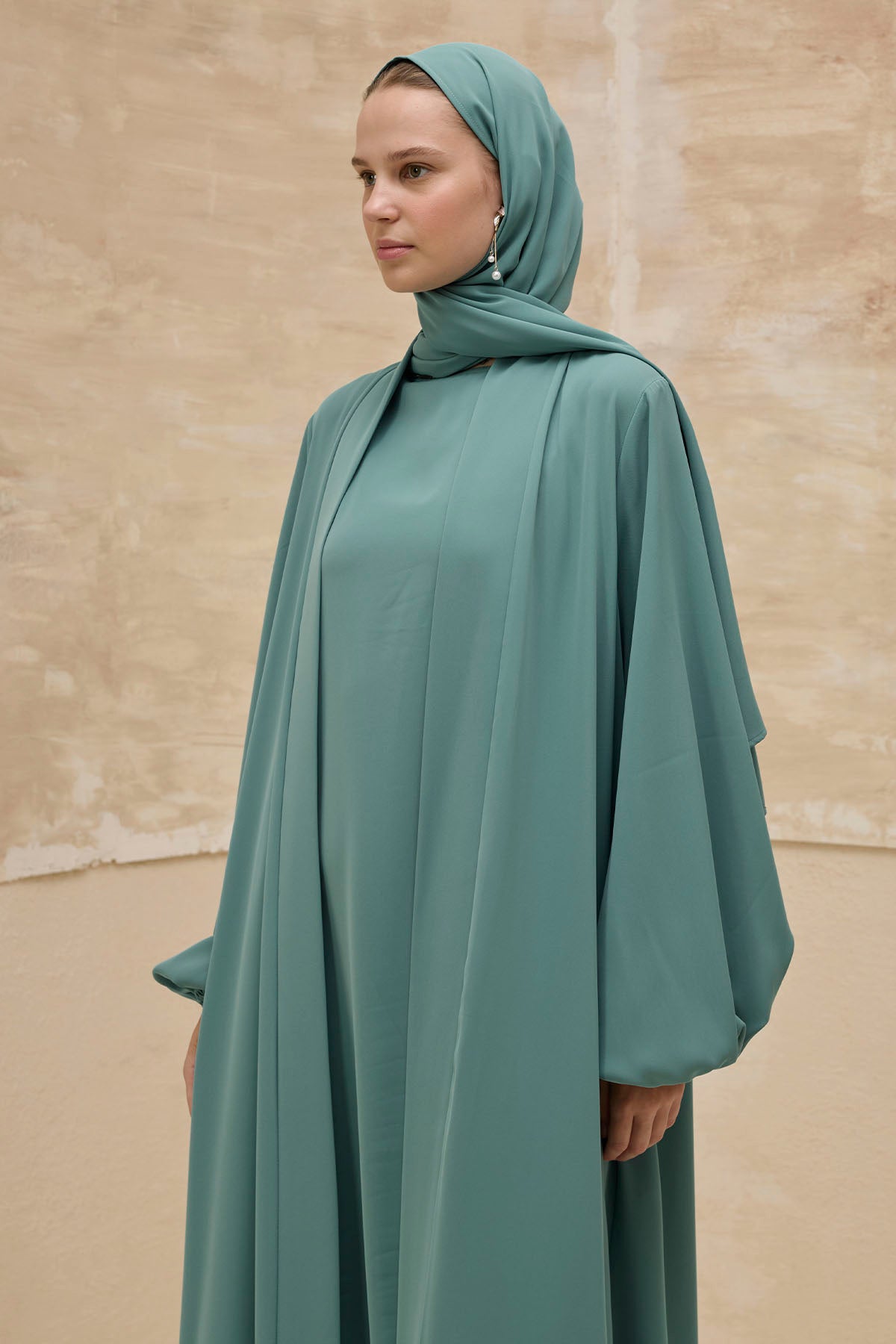 İkili Özel Dökümlü Mint Yeşili Abaya Takım
