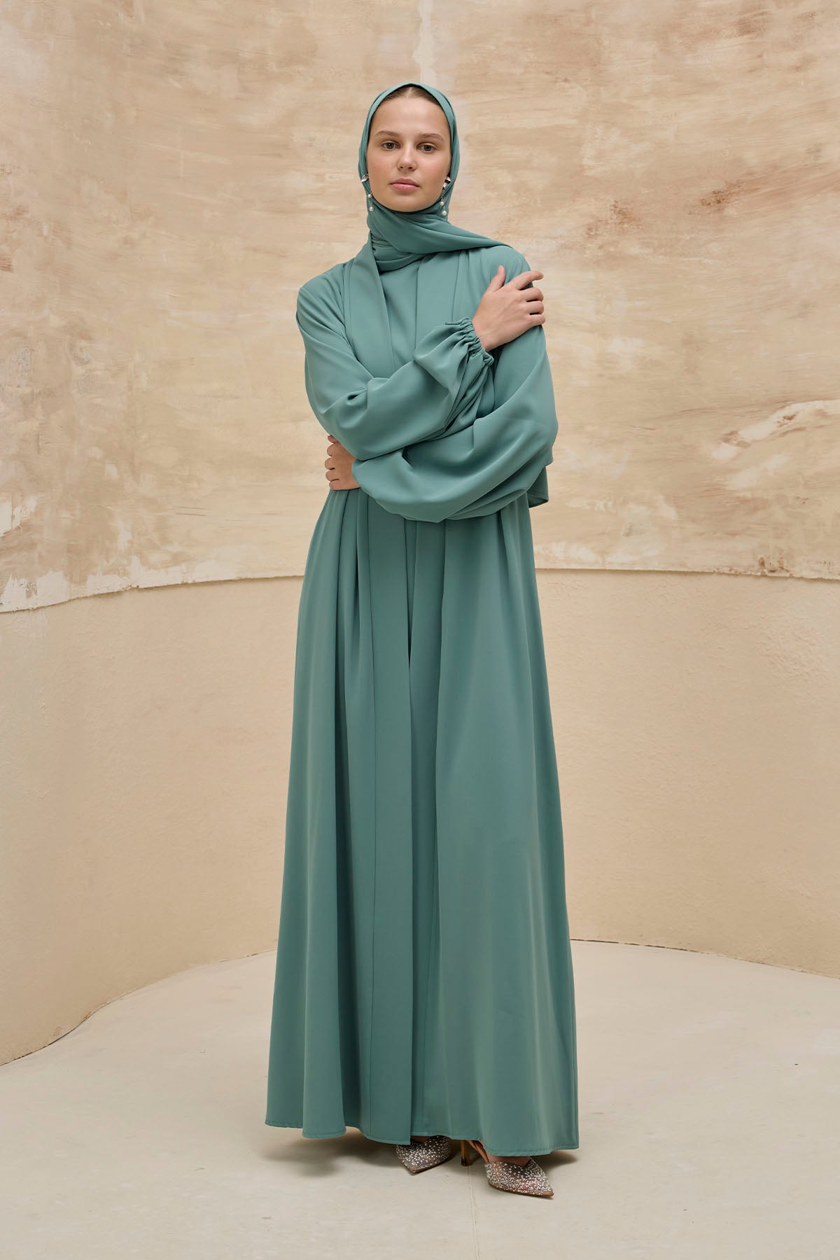 İkili Özel Dökümlü Mint Yeşili Abaya Takım