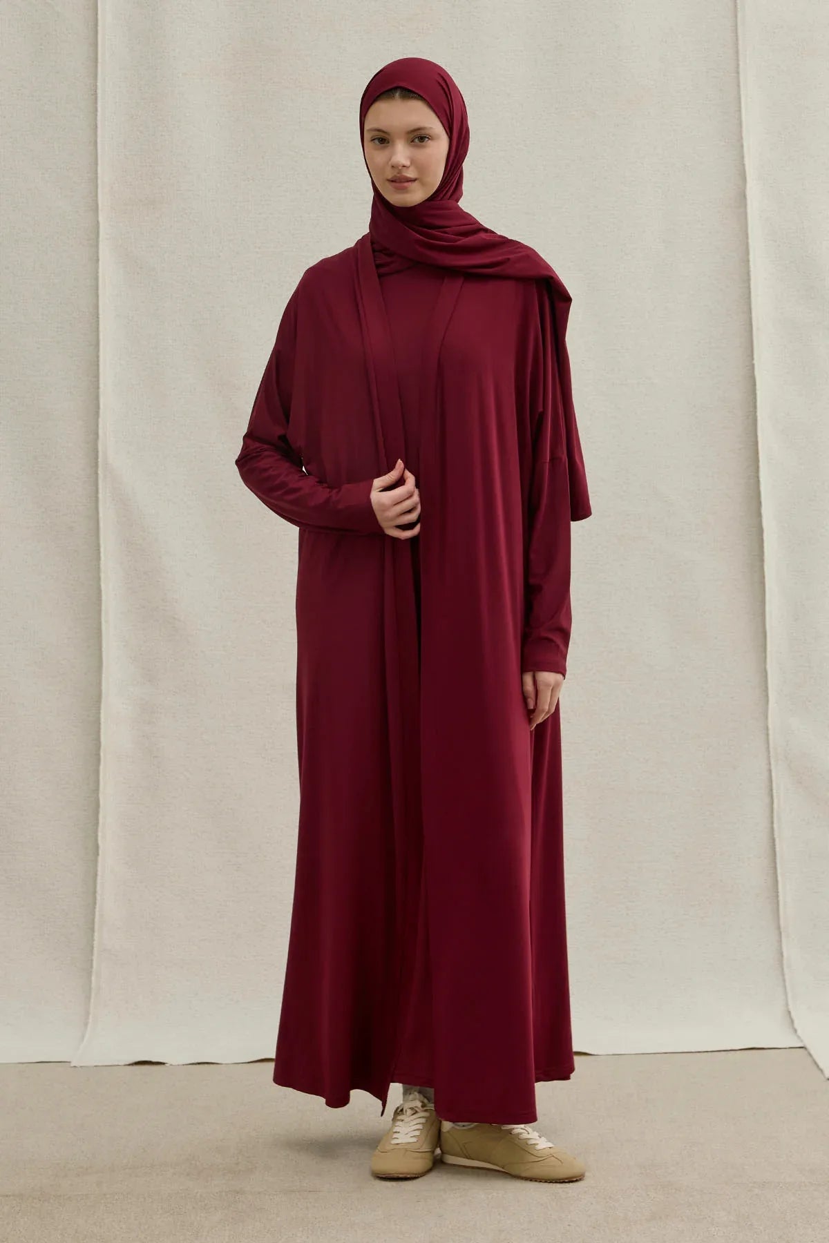 Active Modest Sports Burgundy Two-Piece Abaya Set