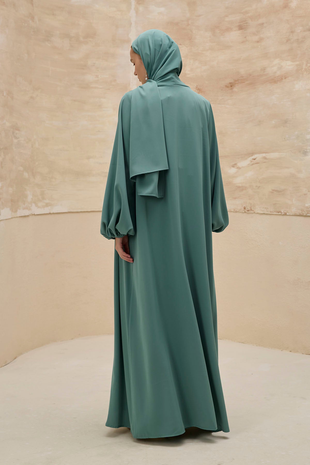 İkili Özel Dökümlü Mint Yeşili Abaya Takım