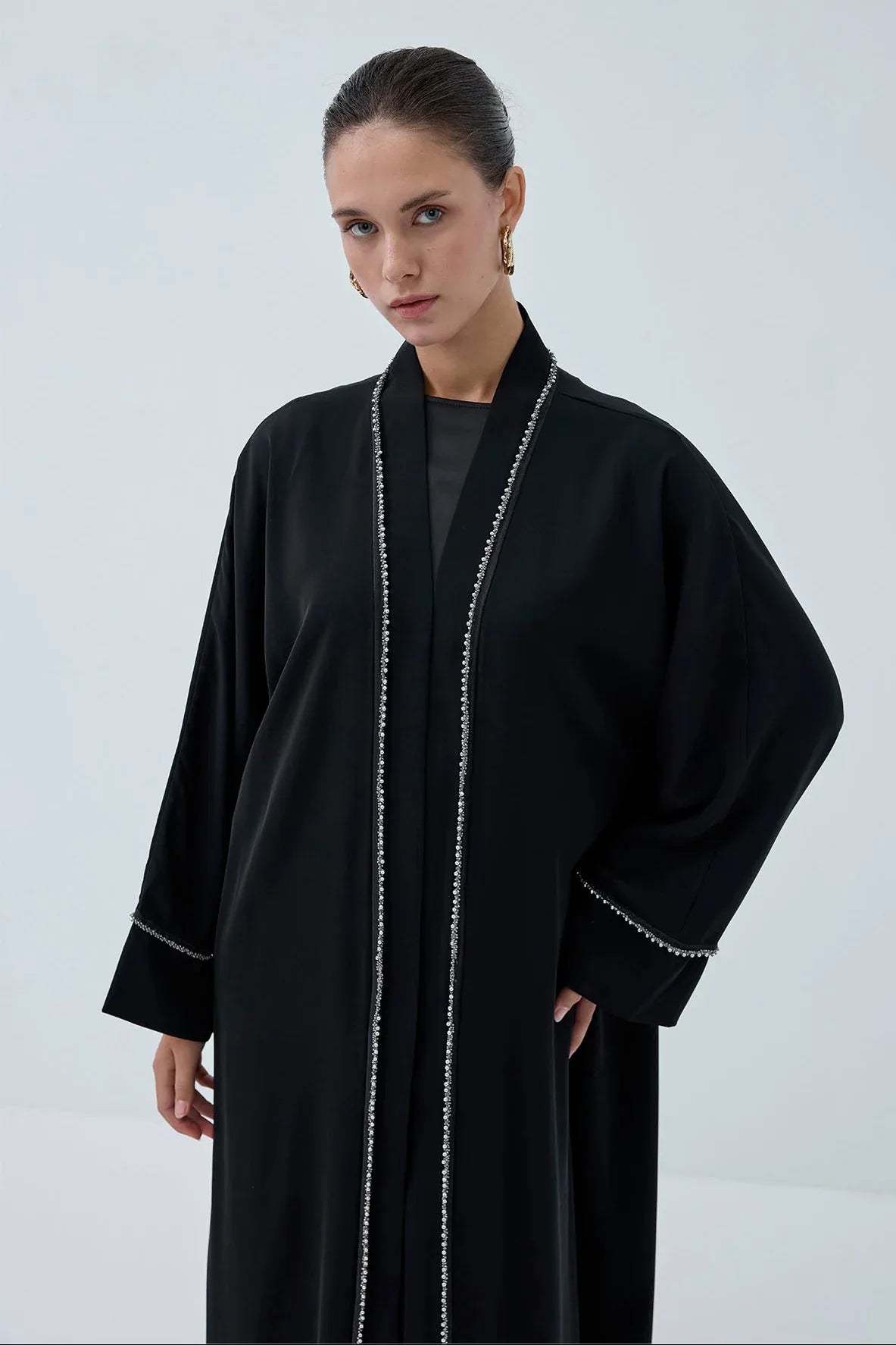 İnci Şerit İşlemeli Nida Abaya - VIADEL Atelier
