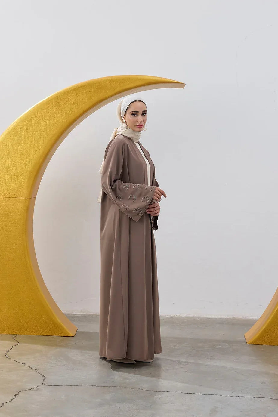 Boncuk Hilal Kol Detay Abaya - VIADEL Atelier
