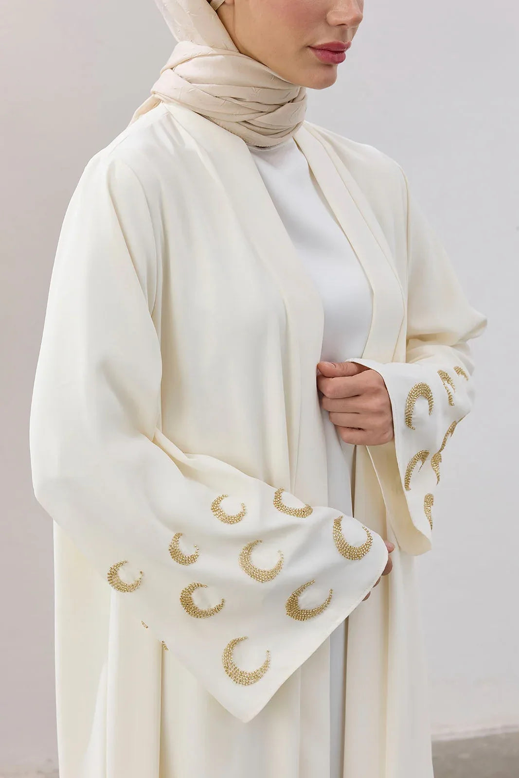 Boncuk Hilal Kol Detay Abaya - VIADEL Atelier