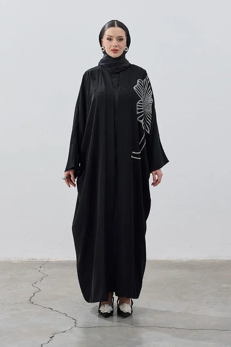 Taş İşlemeli Büyük Çiçek Siyah Abaya - VIADEL Atelier