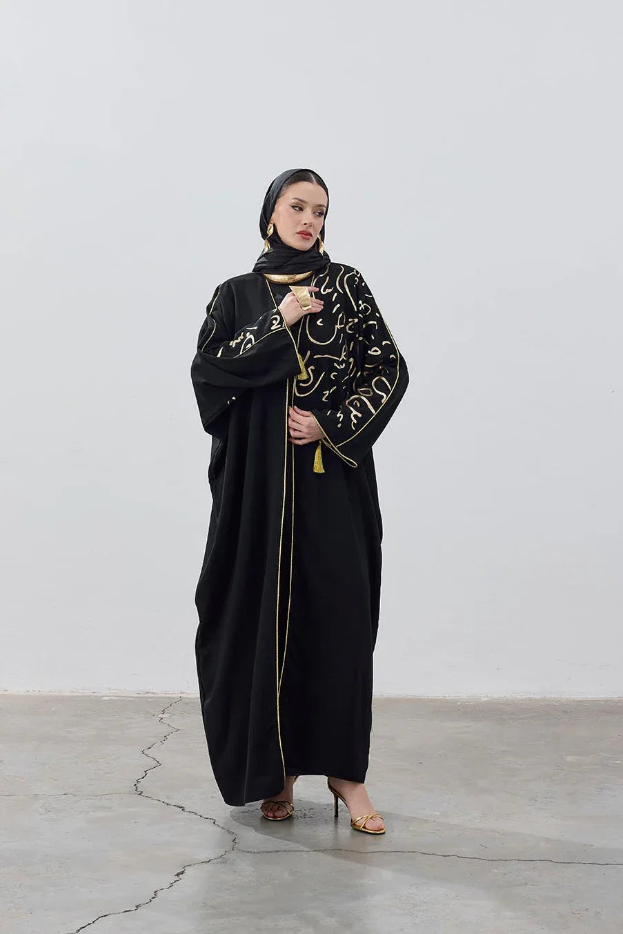 Gold Hat Desenli Abaya - VIADEL Atelier