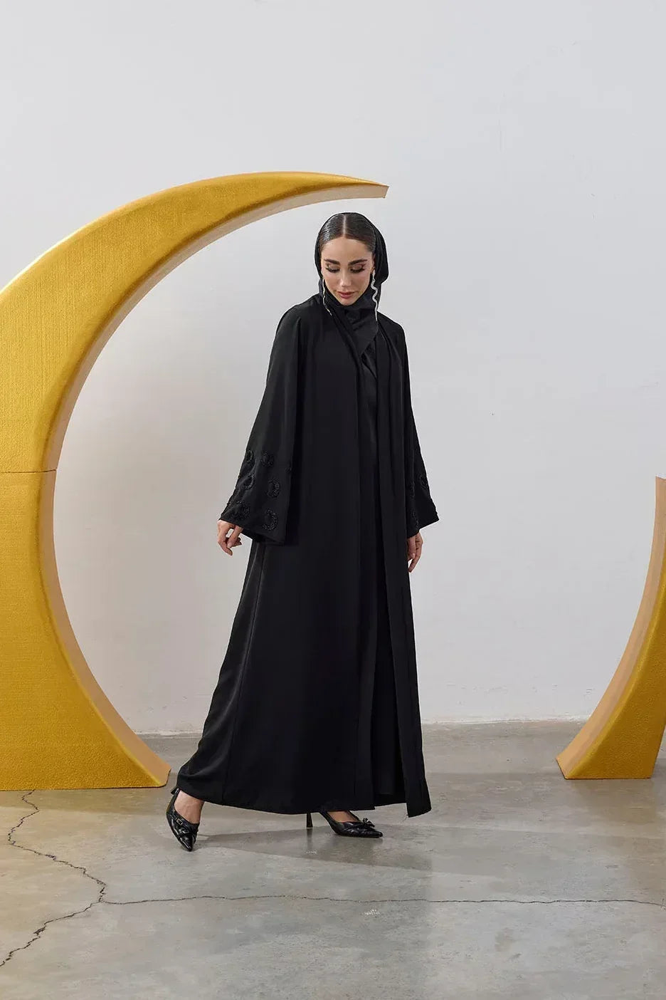Boncuk Hilal Kol Detay Abaya - VIADEL Atelier