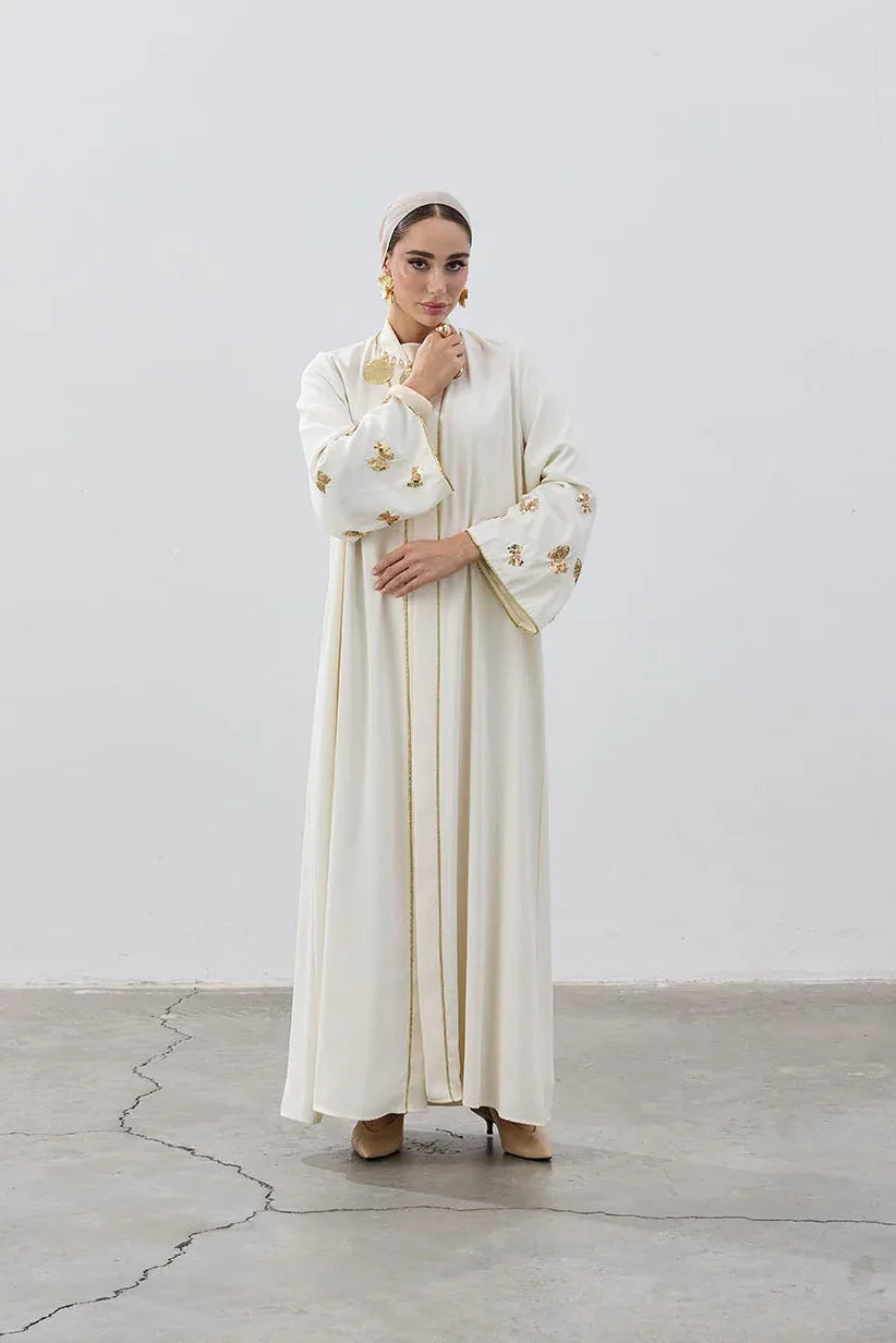Pullu Kelebek Kol Detaylı Şerit Abaya - VIADEL Atelier