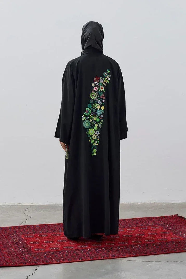 Tasarım Sırt Çiçek Motifli Nakış İşlemeli Abaya - VIADEL Atelier