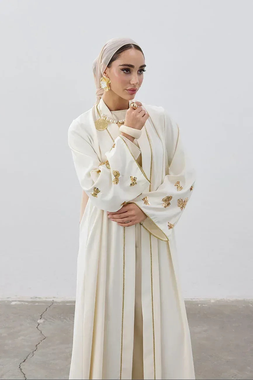 Pullu Kelebek Kol Detaylı Şerit Abaya - VIADEL Atelier