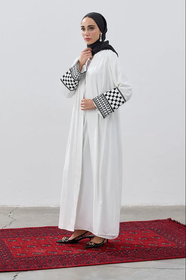 Modern Kefiye Kol Tasarımlı Nakışlı Dubai Kumaş Abaya - VIADEL Atelier
