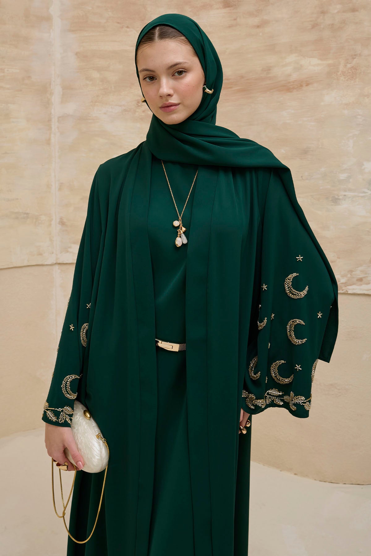 Gold Hilal Yıldız Nakışlı Tesettür Geniş Kol Uzun Zümrüt Abaya