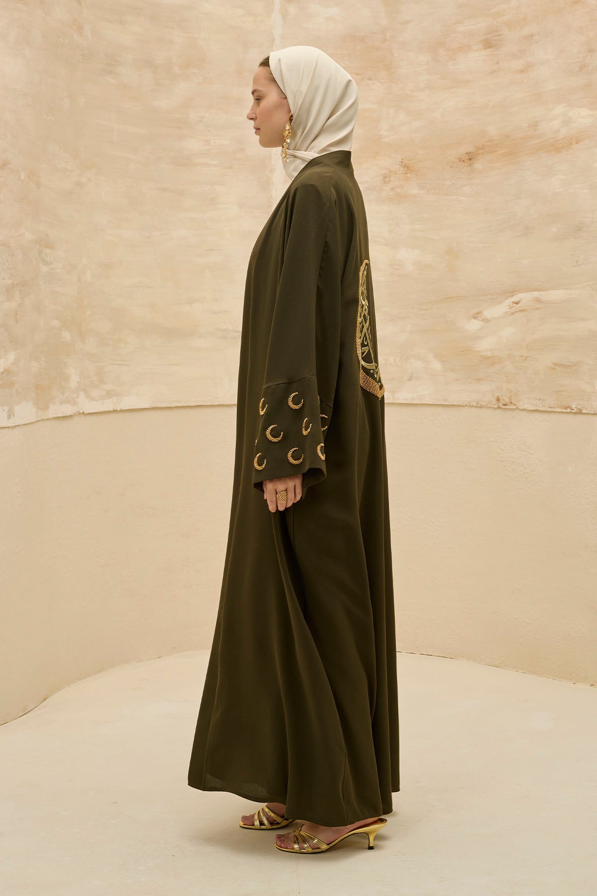 Ramazan Kerim Yazılı Gold Hilal İşlemeli Geniş Kol Uzun Haki Abaya