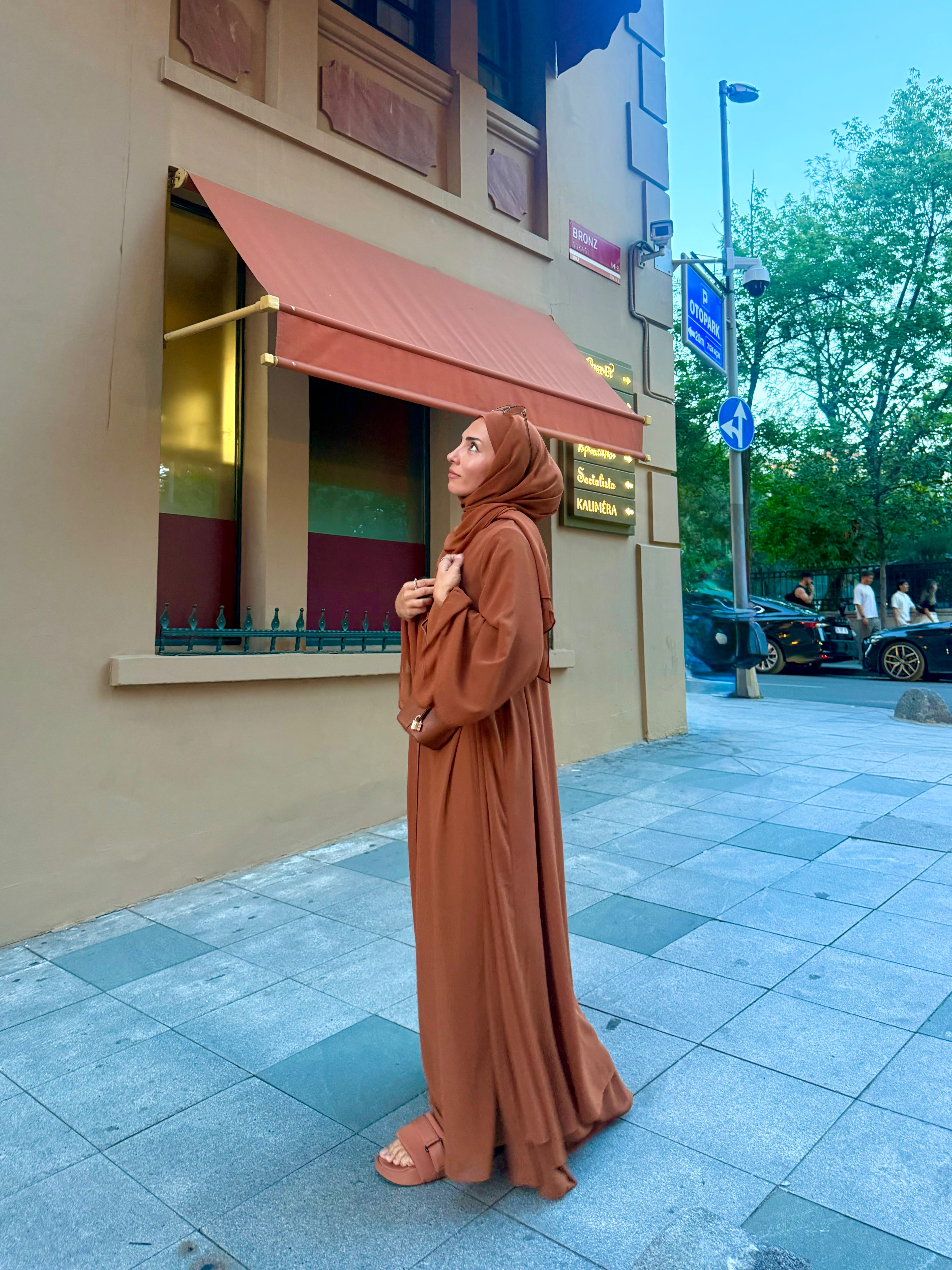 Şifon Elbise Şal Aksesuarlı Taba Üçlü Abaya Takım
