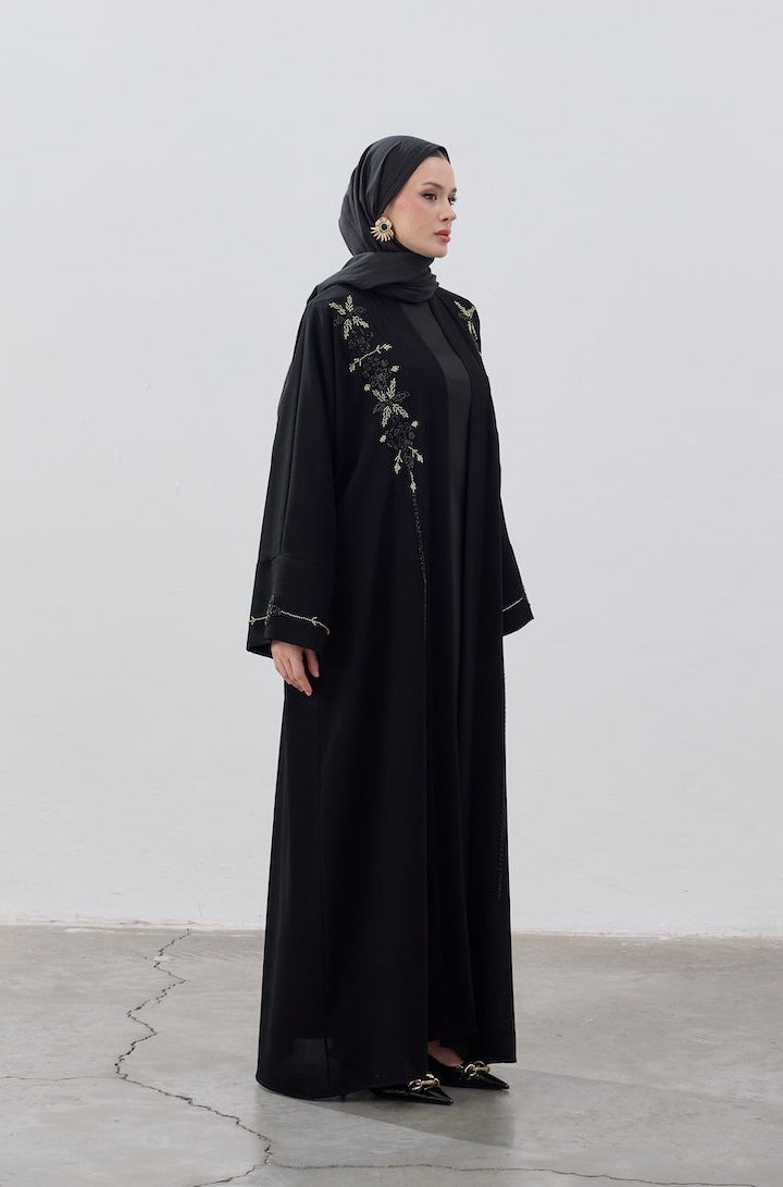 El İşlemeli Boncuk Detaylı Abaya