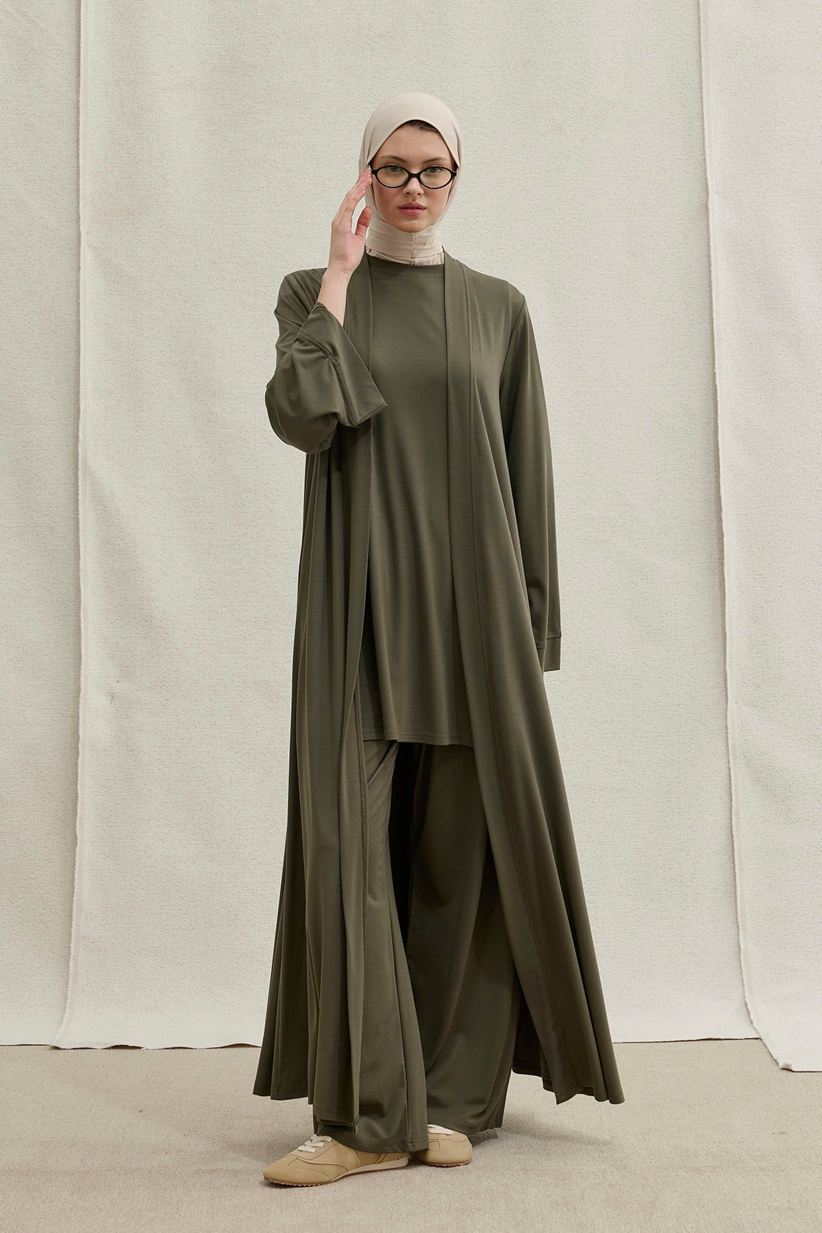 Actıve Modest Spor Haki Üçlü Abaya Takım