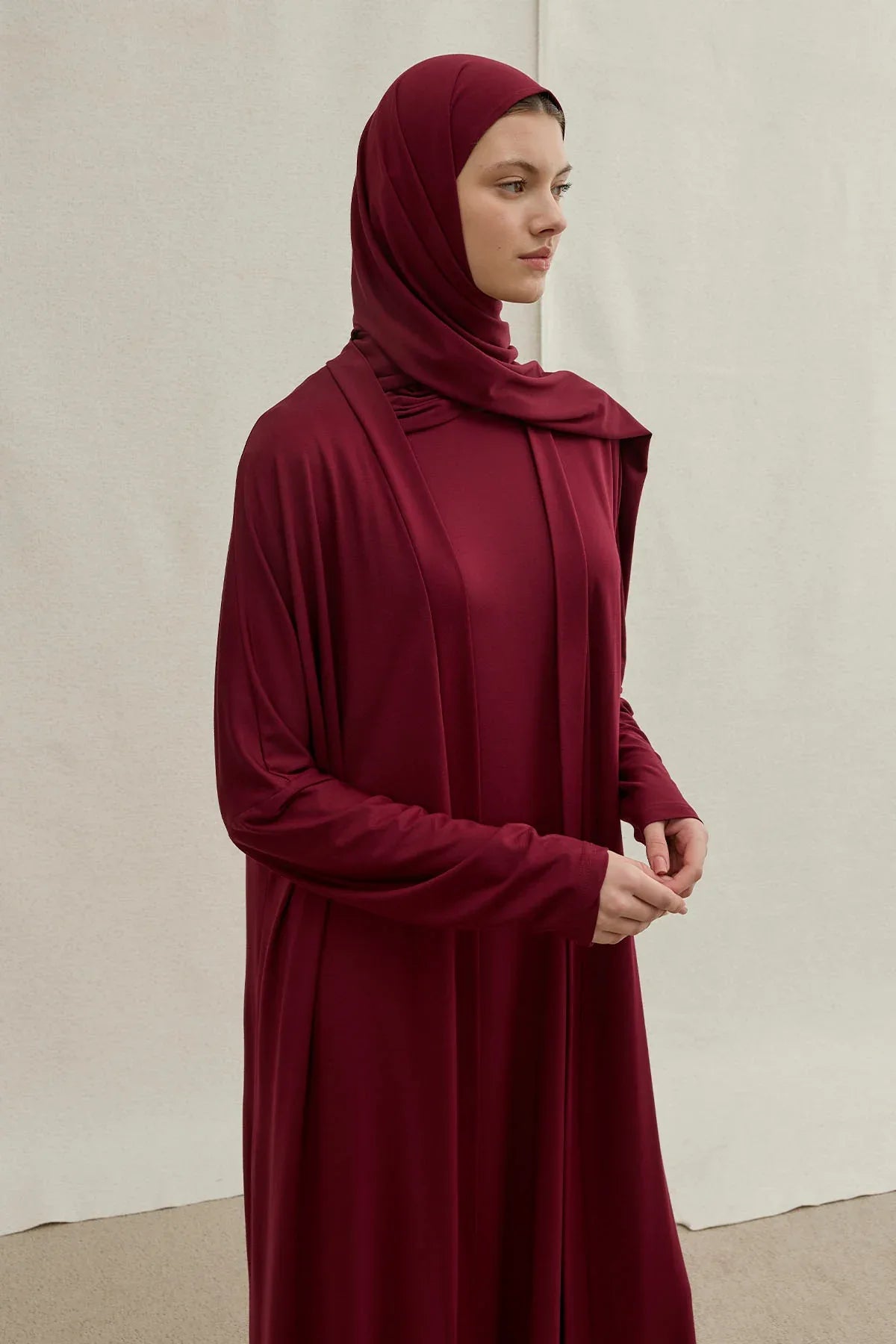 Active Modest Sports Burgundy Two-Piece Abaya Set