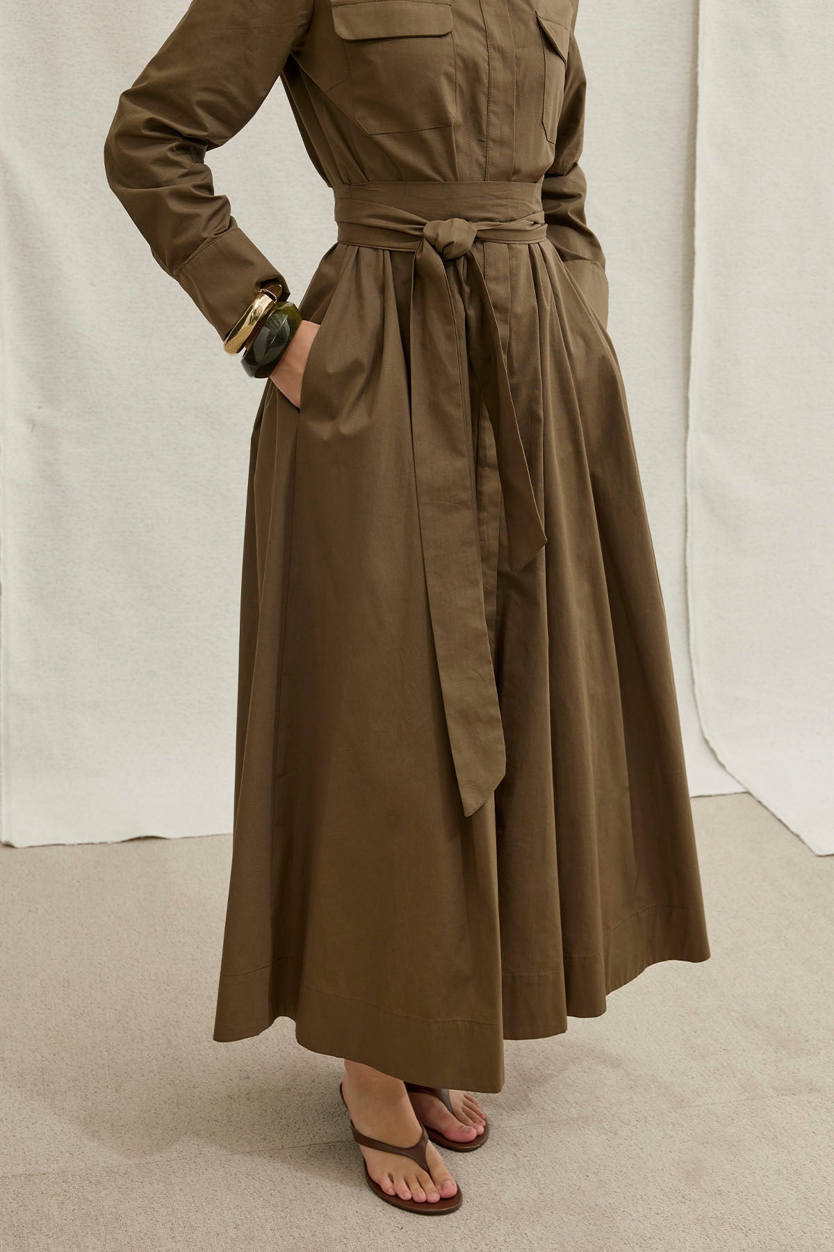 Soft Cotton Kuşaklı Uzun Haki Elbise