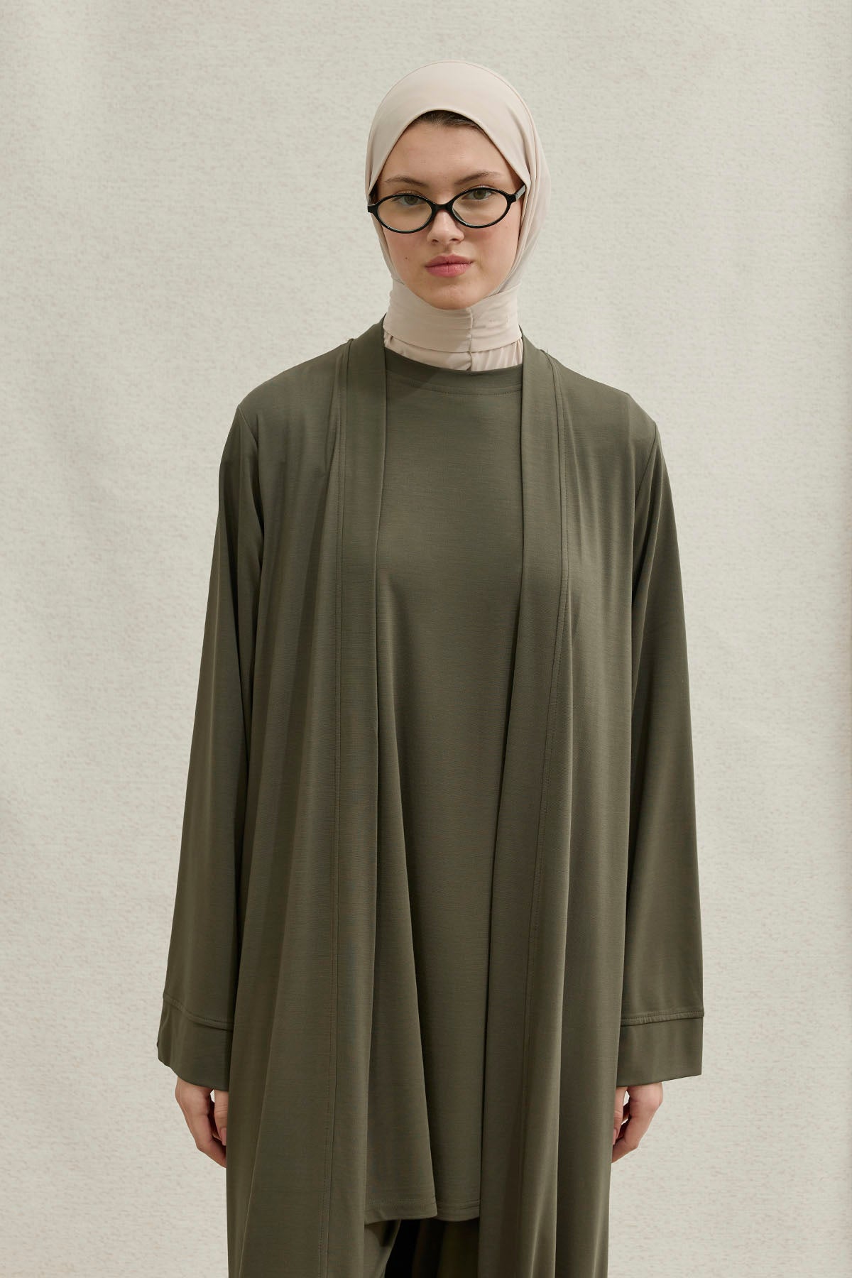 Actıve Modest Spor Haki Üçlü Abaya Takım