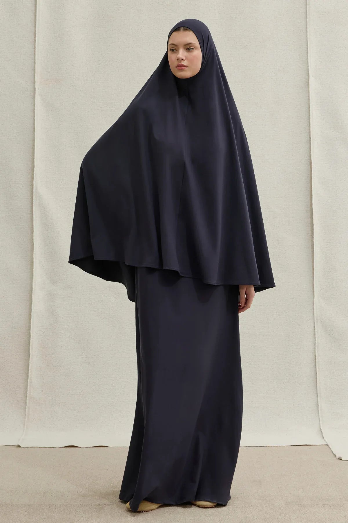 Harem Akışkan Khimar Lacivert İkili Takım