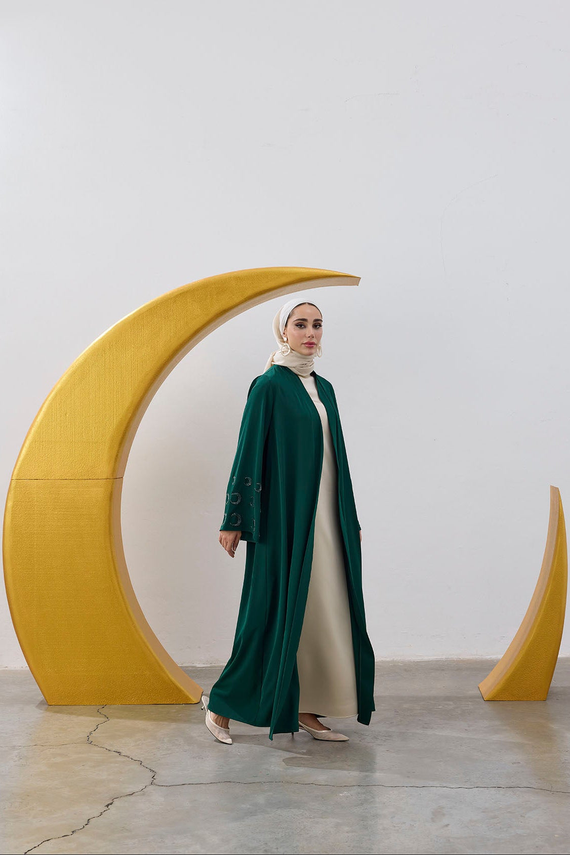 Boncuk Hilal Kol Detay Abaya