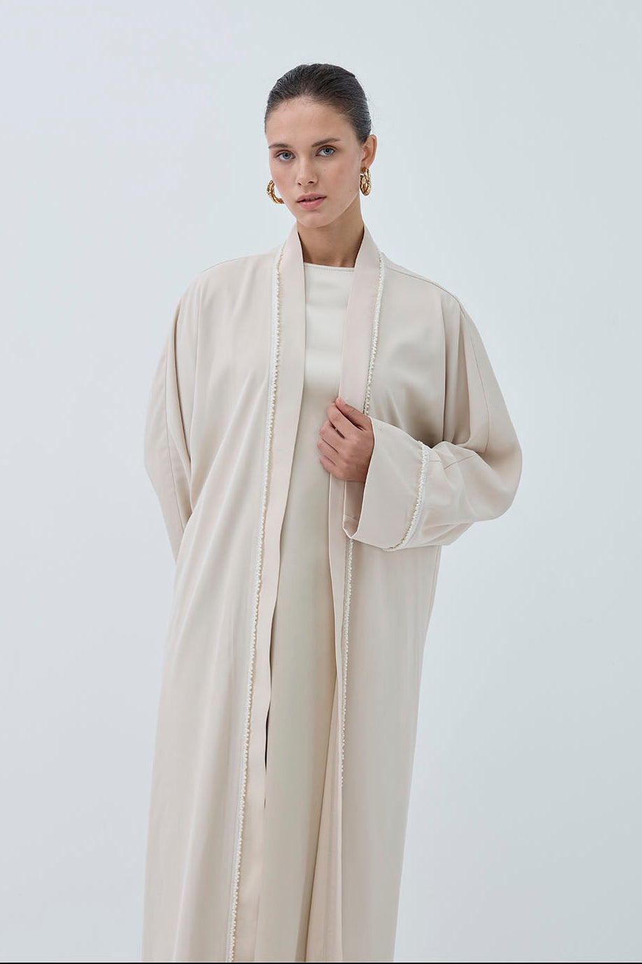 İnci Şerit İşlemeli Nida Abaya